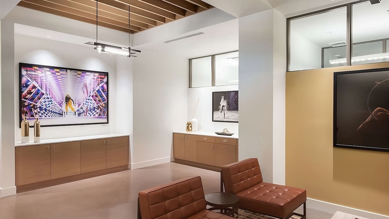 Photo of Others in Central Area