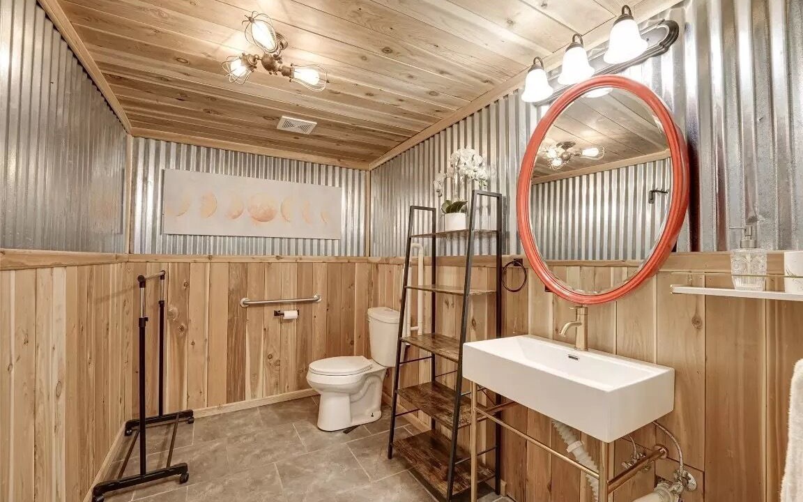 Photo of Bathroom in Waxahachie