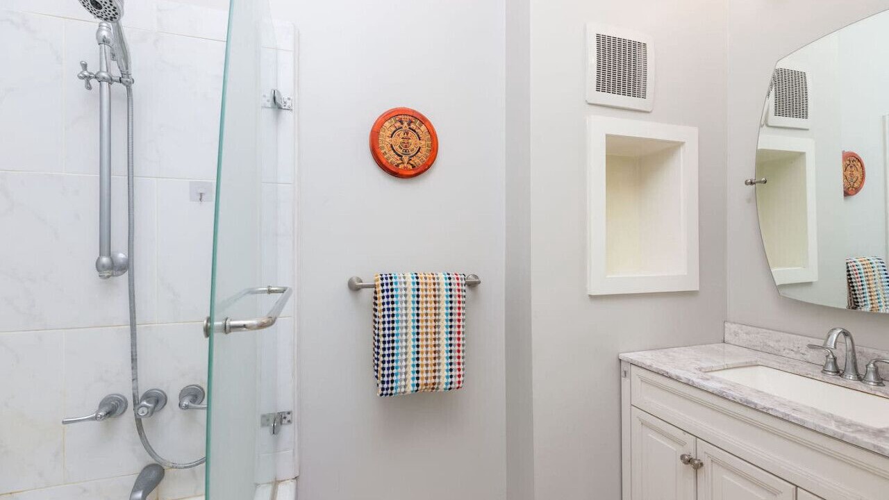 Photo of Bathroom in Lower Avenues