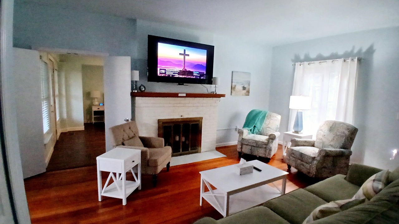 Photo of Livingroom in Algonac