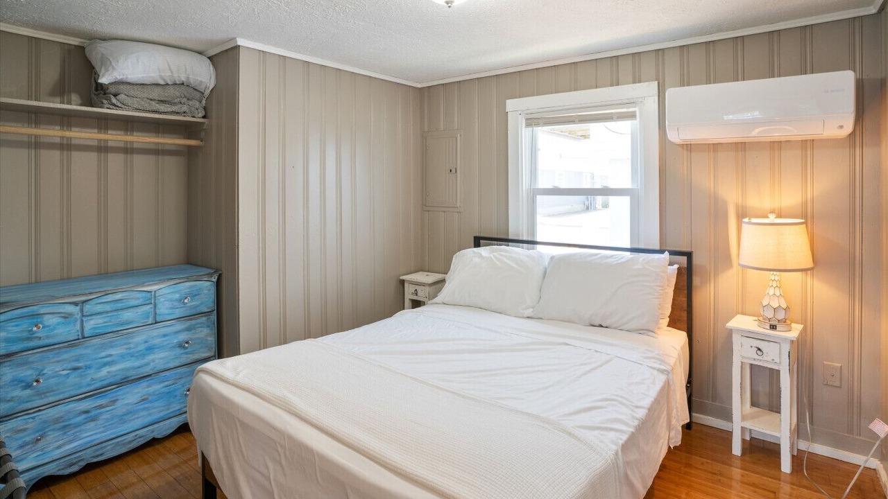 Photo of Bedroom in Hampton