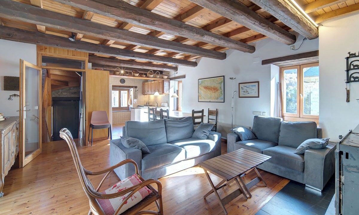 Photo of Livingroom in Gessa