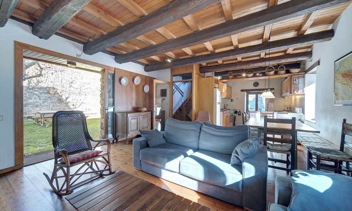 Photo of Livingroom in Gessa