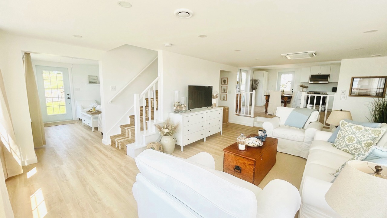 Photo of Livingroom in Lunenburg County