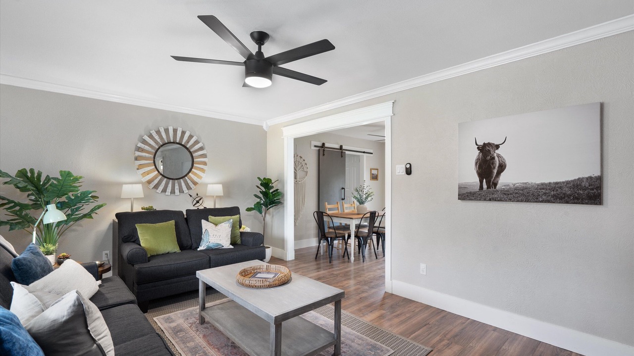 Photo of Livingroom in Georgetown