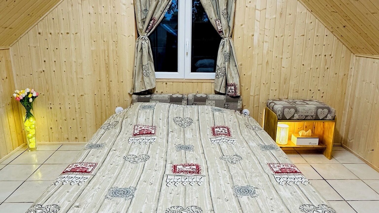 Photo of Bedroom in Dierrey-Saint-Pierre