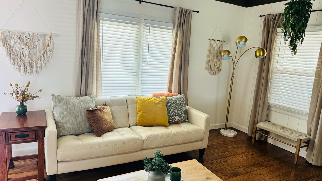 Photo of Livingroom in Great Bend