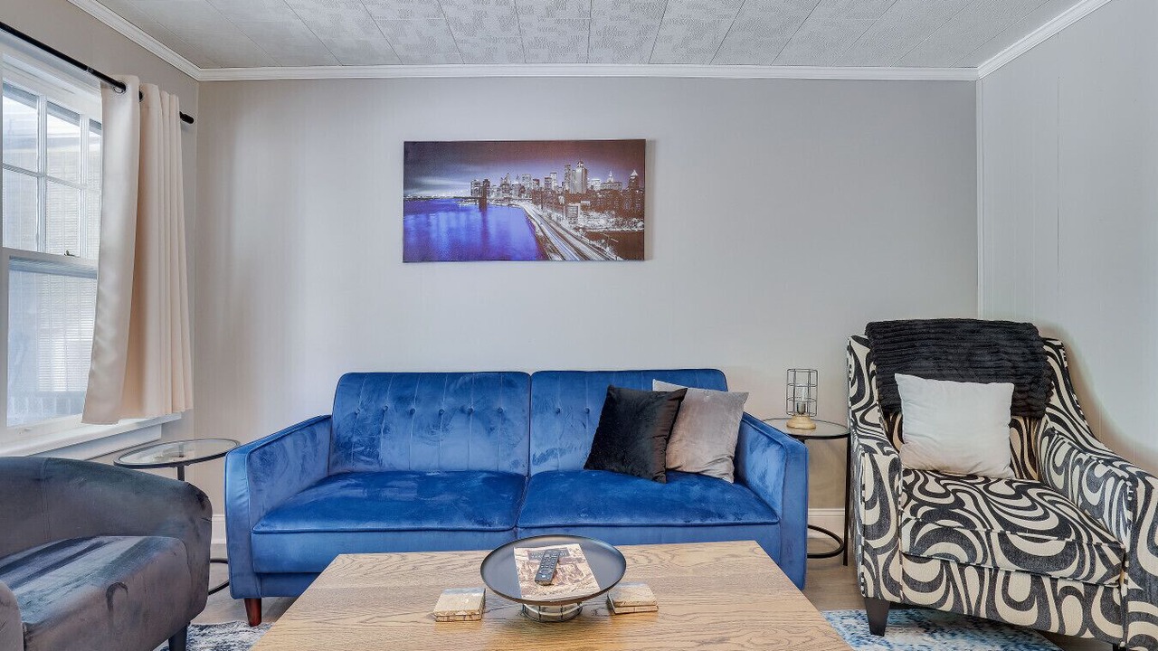 Photo of Livingroom in Ashfield