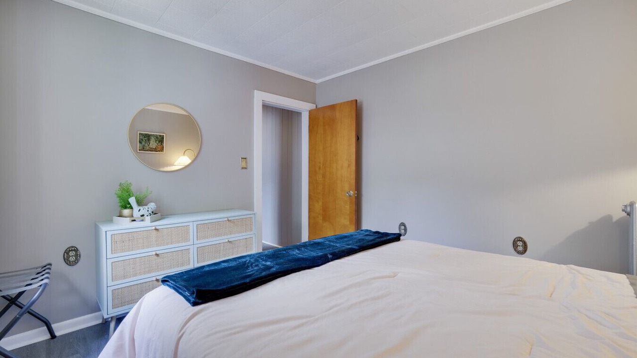 Photo of Bedroom in Ashfield