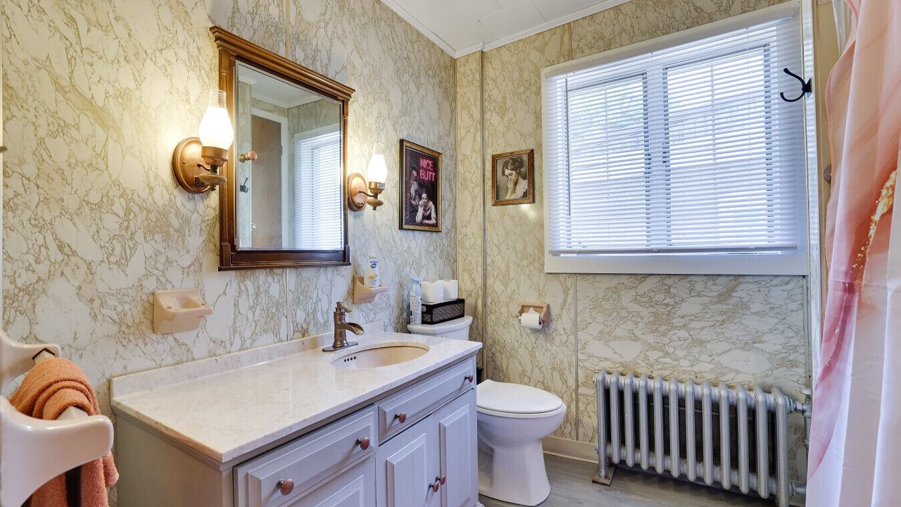 Photo of Bathroom in Ashfield
