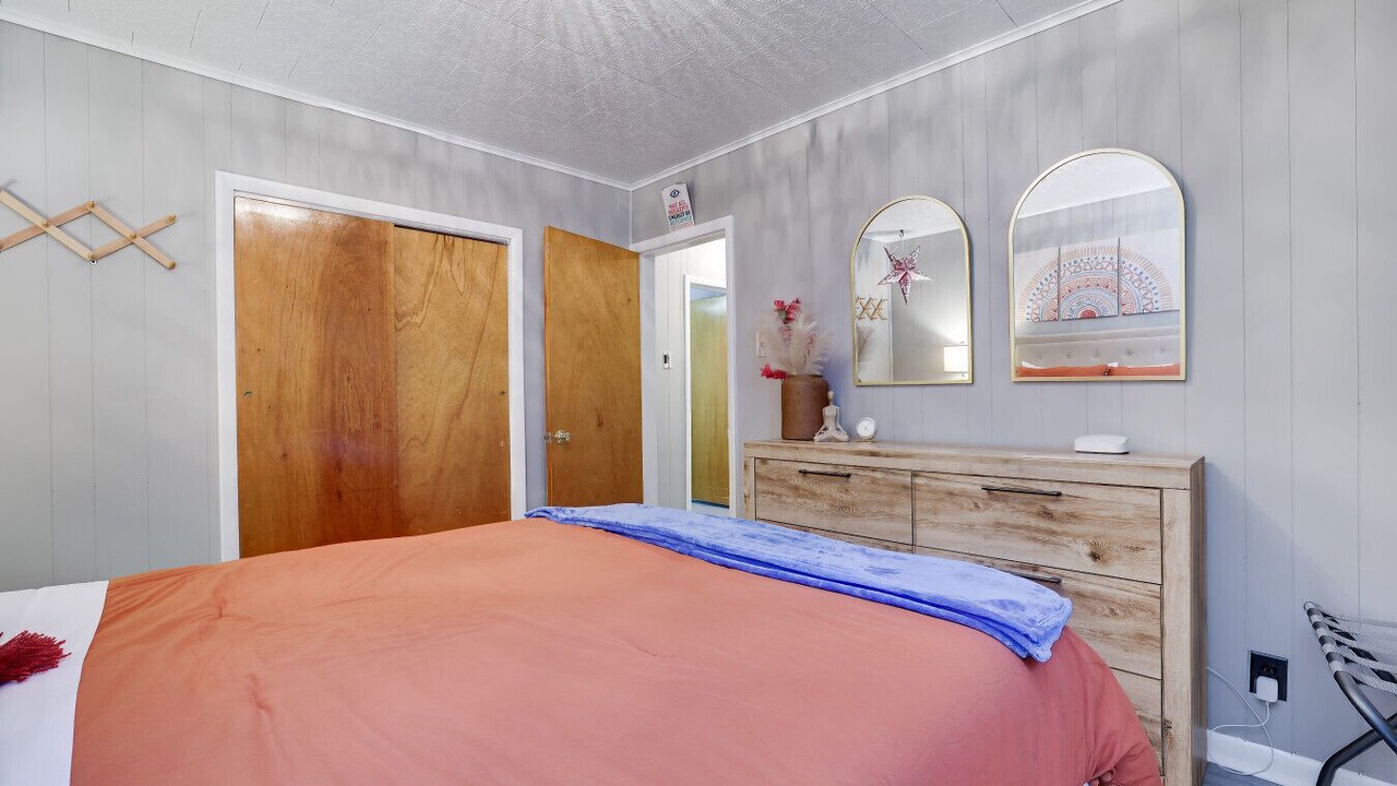 Photo of Bedroom in Ashfield