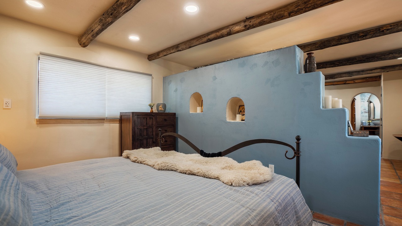 Photo of Bedroom in South Capitol