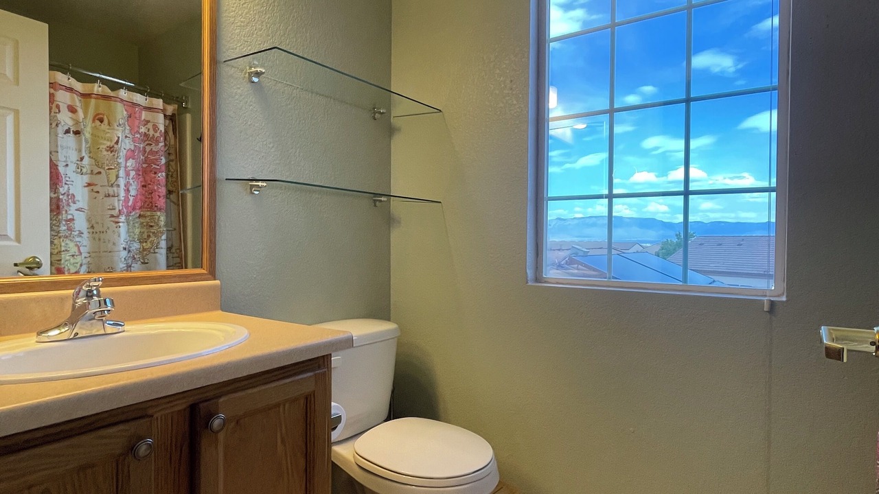 Photo of Bathroom in Parkway