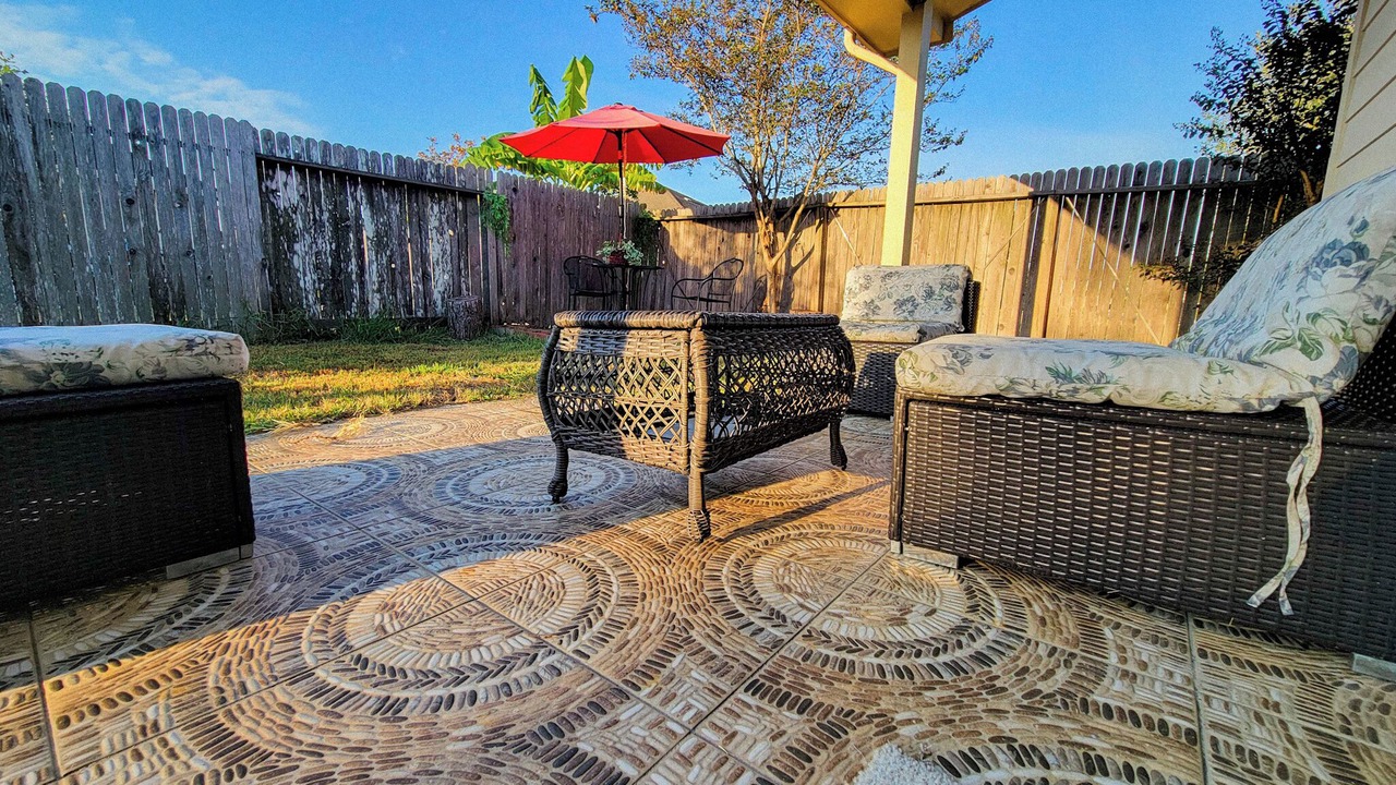 Photo of Patio Balcony in Spring