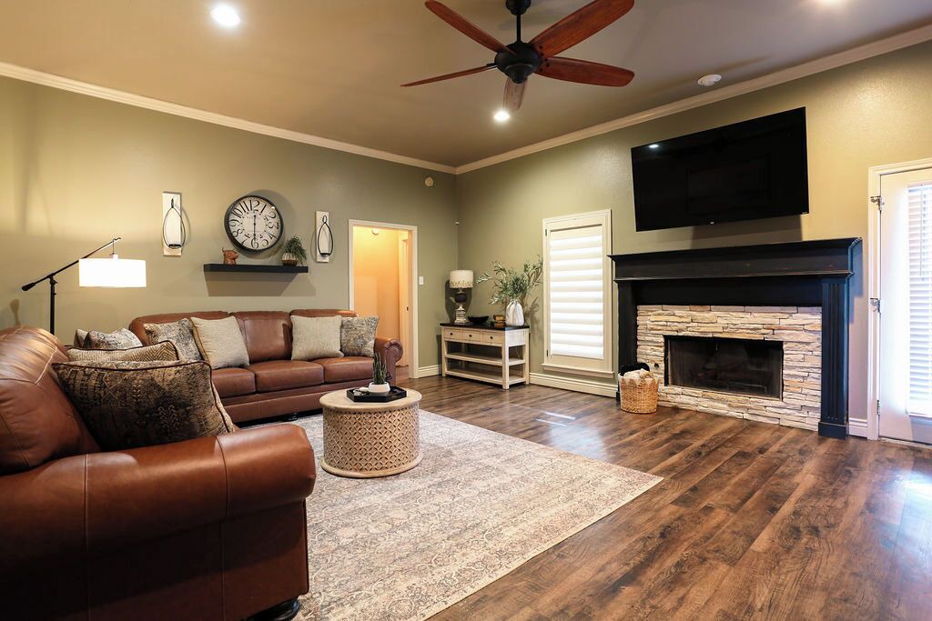 Photo of Livingroom in Wolfforth