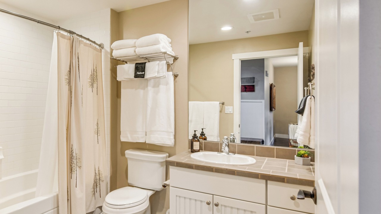Photo of Bathroom in Silvercreek