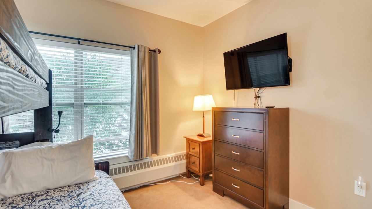 Photo of Bedroom in Silvercreek