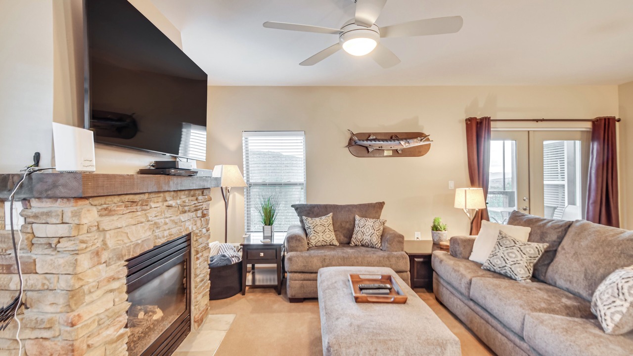 Photo of Livingroom in Silvercreek
