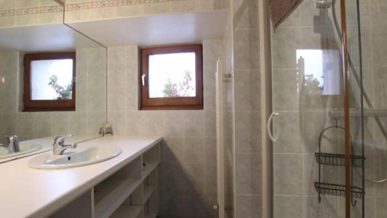 Photo of Bathroom in Les Moutiers-en-Cinglais