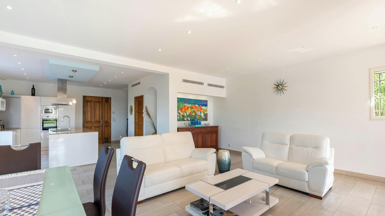 Photo of Livingroom in Montaleigne