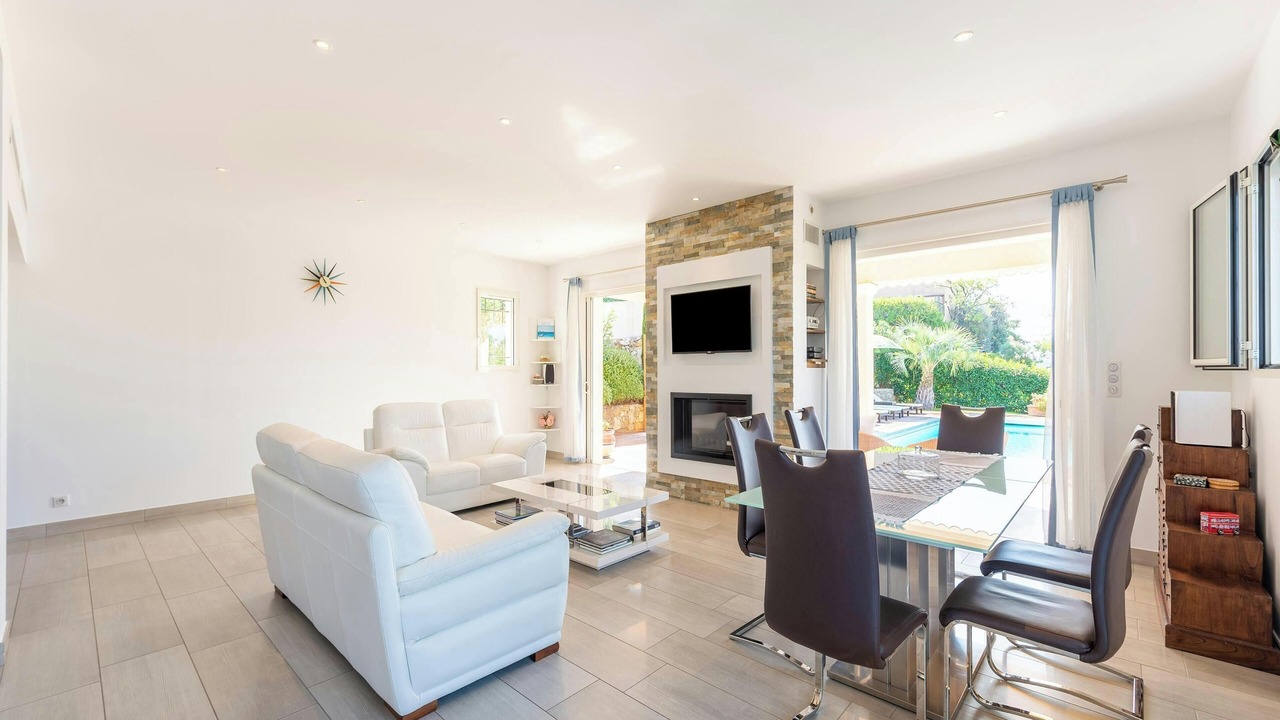 Photo of Livingroom in Montaleigne