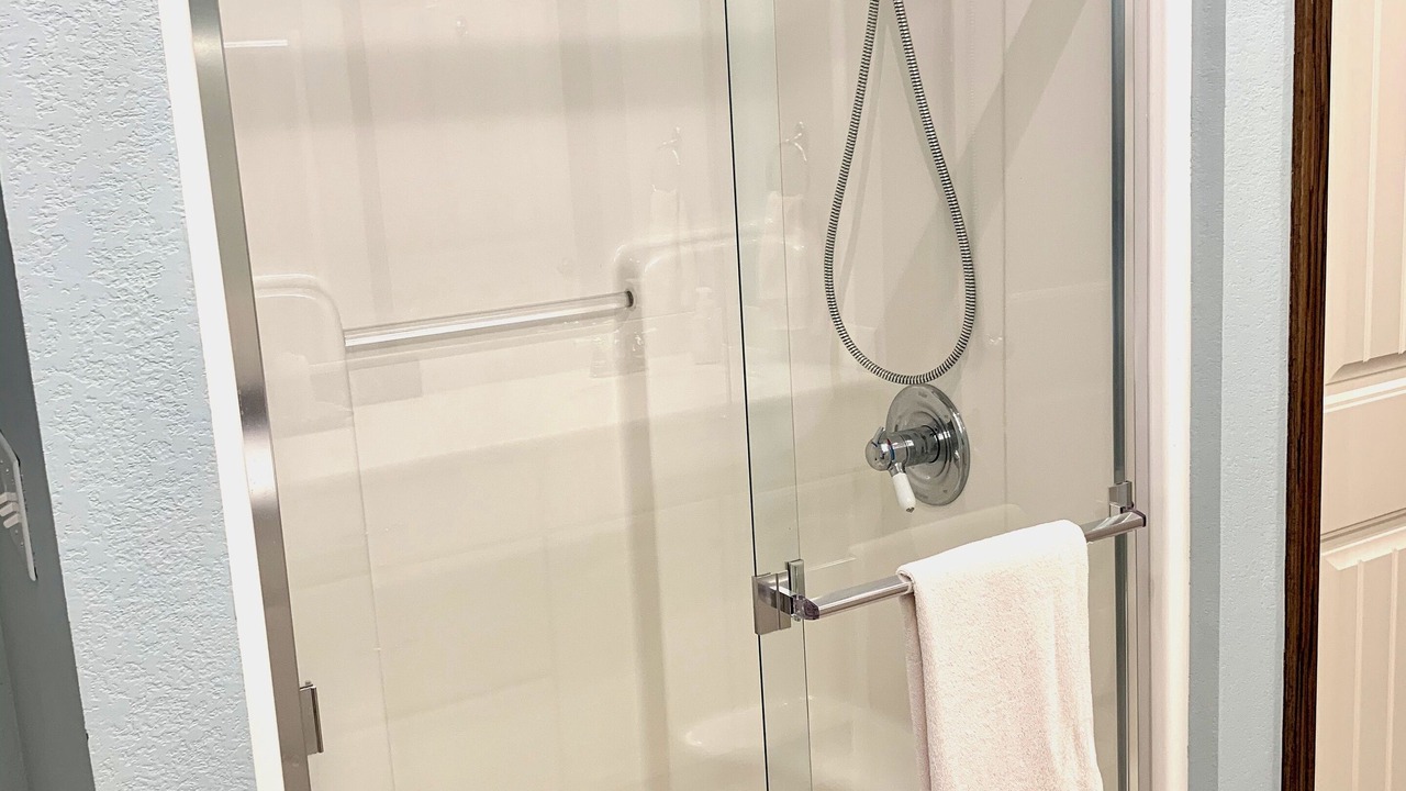 Photo of Bathroom in Longtown