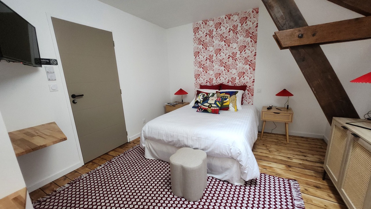 Photo of Bedroom in Centre-ville rive gauche