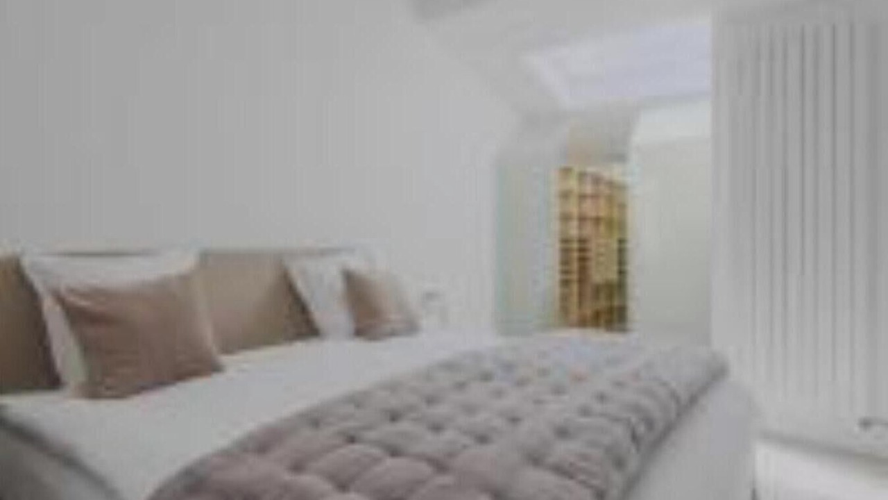 Photo of Bedroom in Grenelle