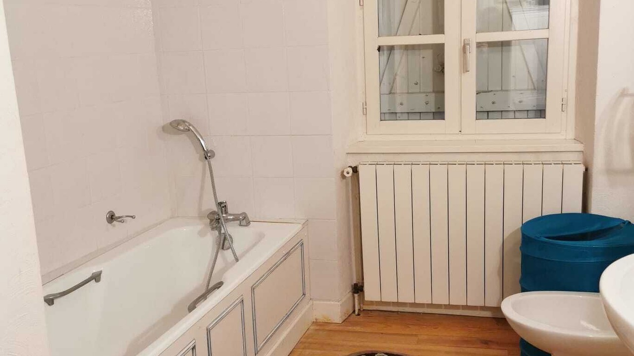Photo of Bathroom in Montpezat-de-Quercy