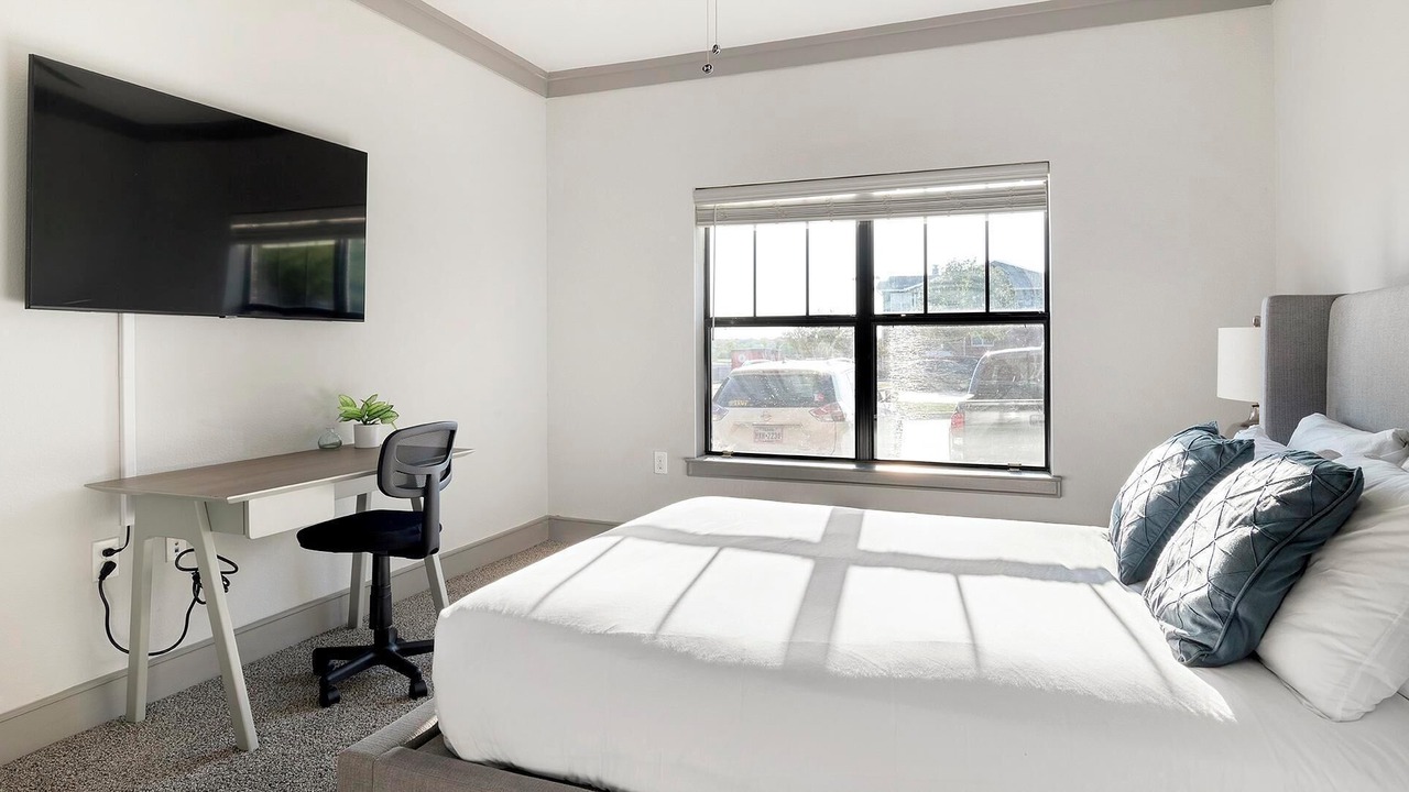 Photo of Bedroom in Northeast Carrollton