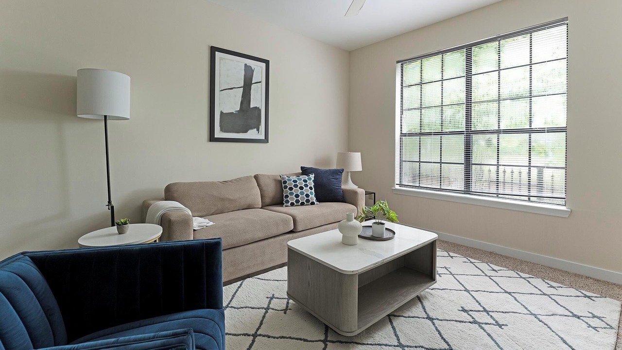 Photo of Livingroom in New Pathways