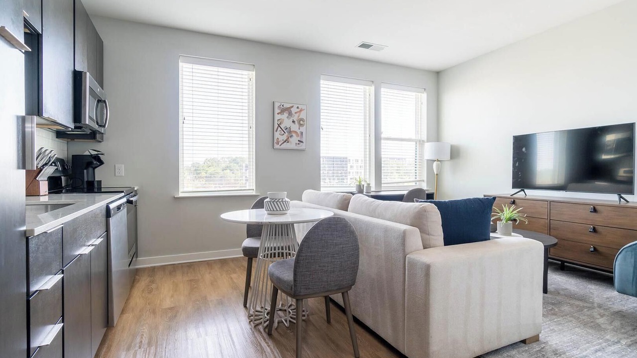 Photo of Livingroom in Downtown