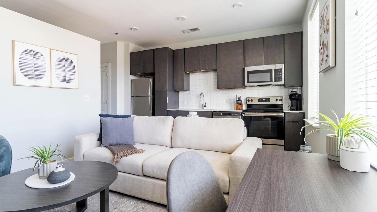 Photo of Livingroom in Downtown