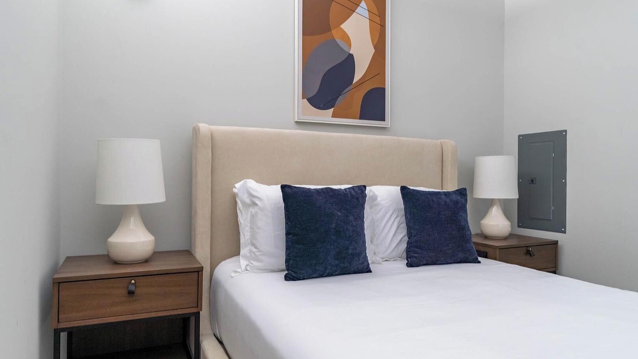 Photo of Bedroom in Downtown