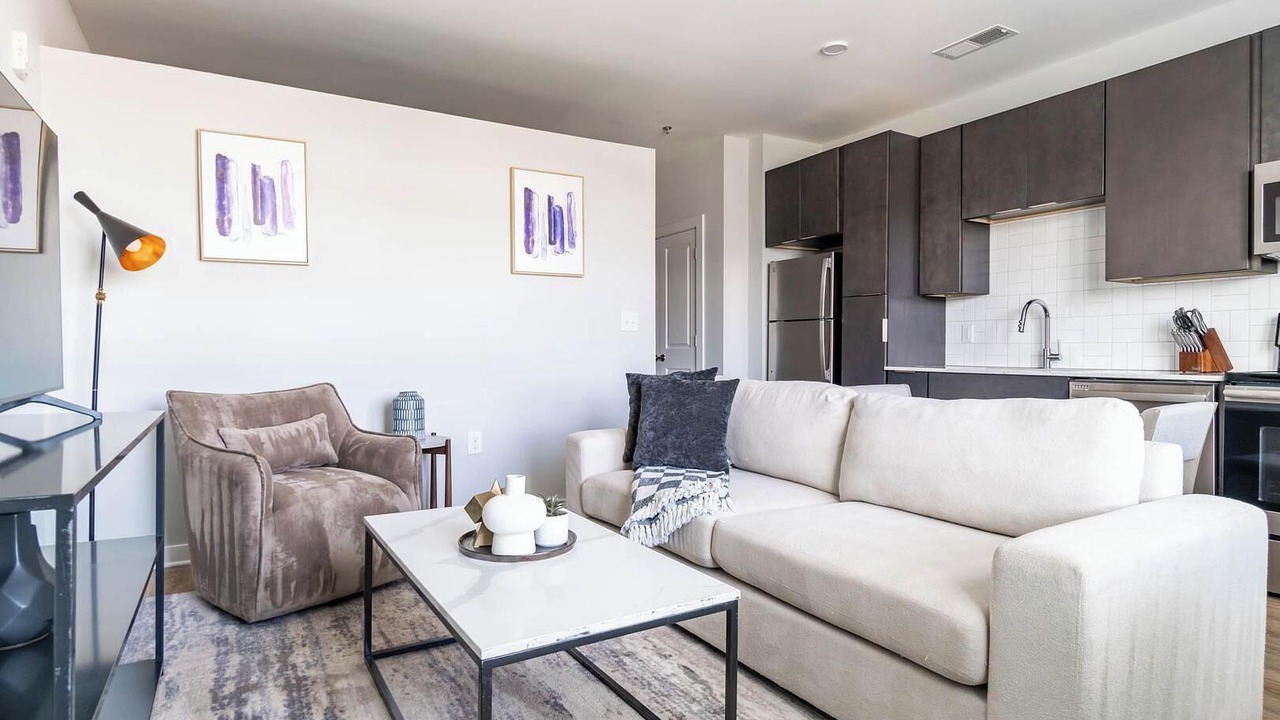 Photo of Livingroom in Downtown