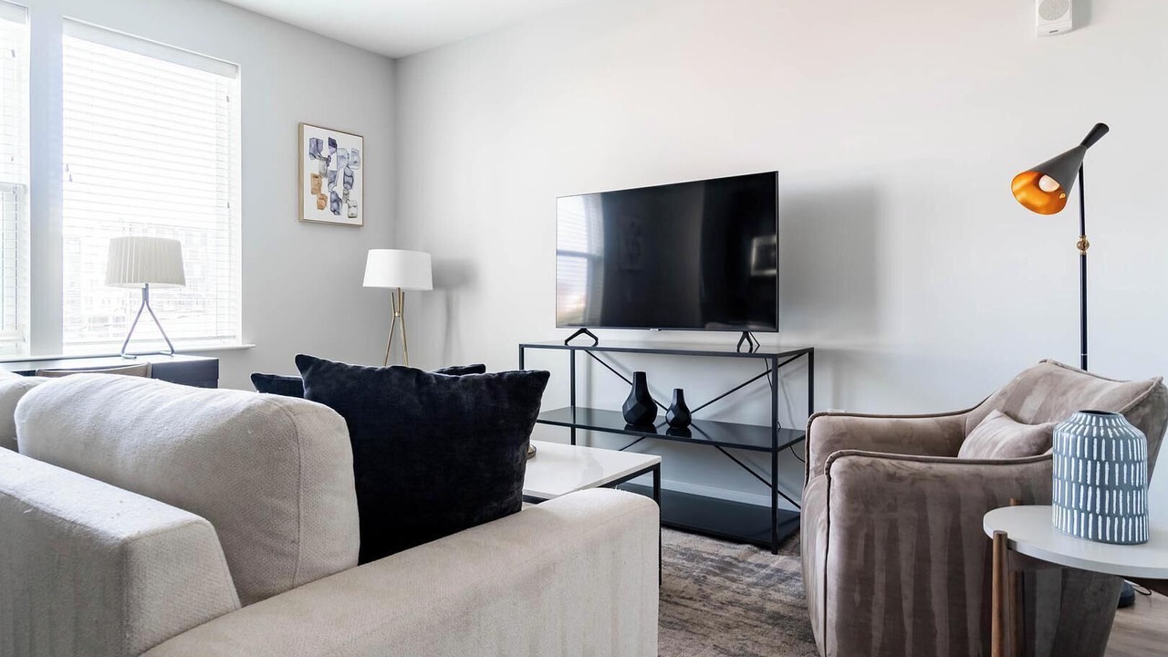 Photo of Livingroom in Downtown