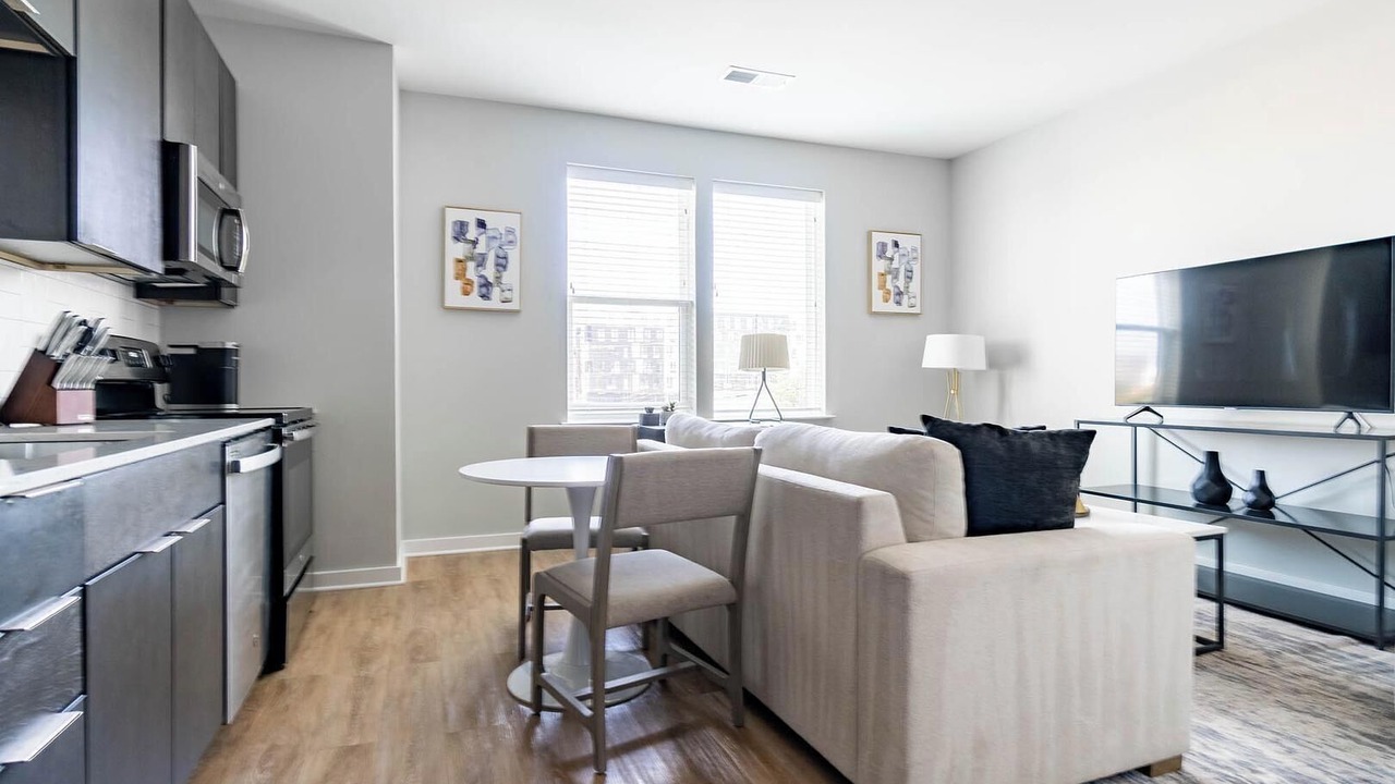 Photo of Livingroom in Downtown