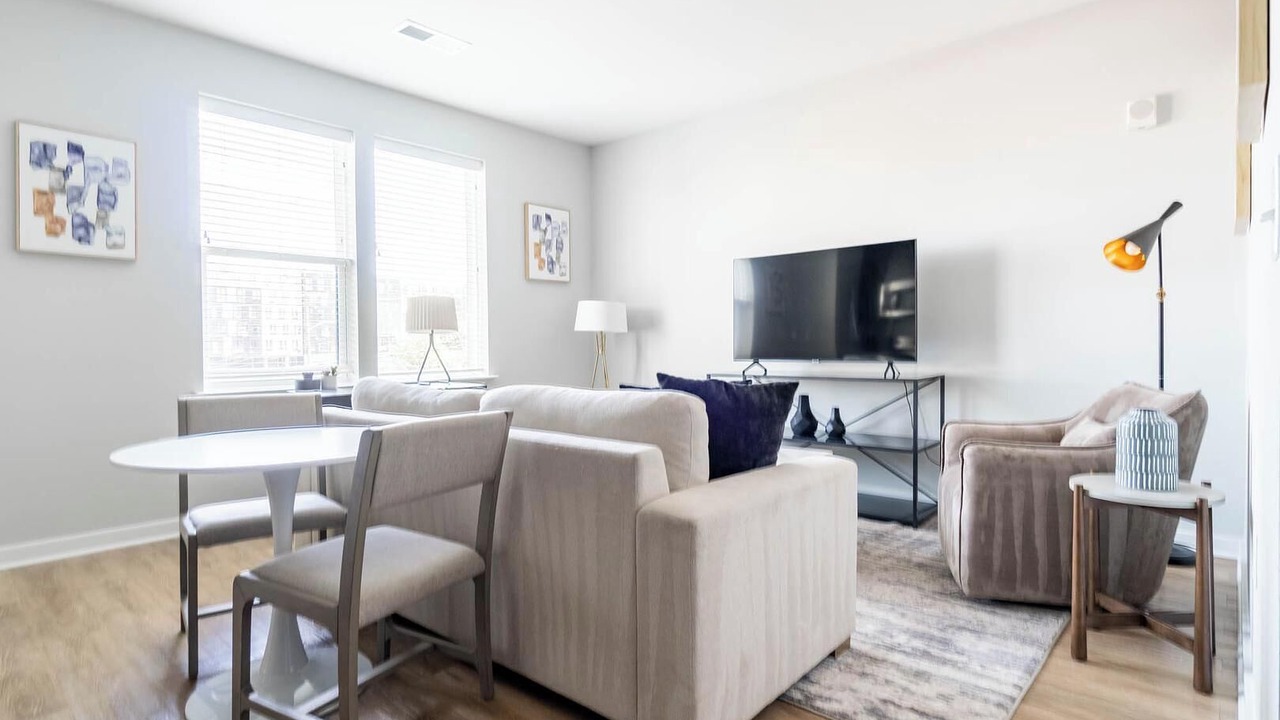 Photo of Livingroom in Downtown