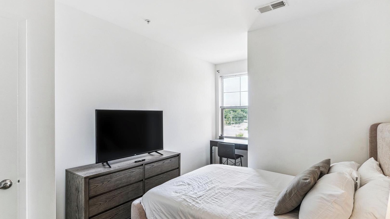Photo of Bedroom in Eden