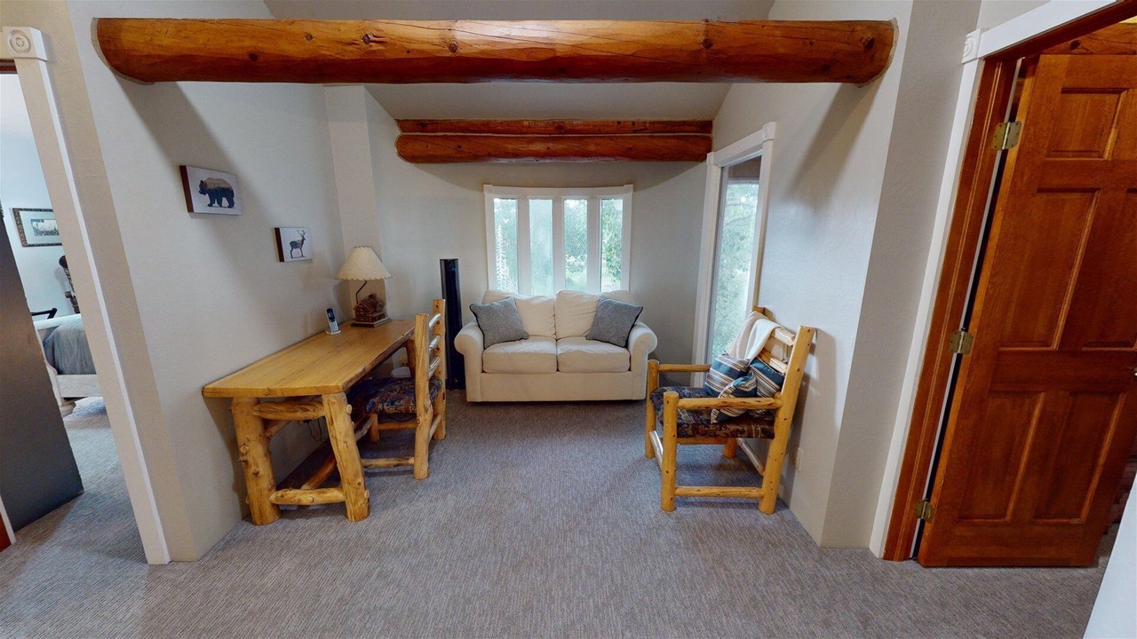 Photo of Livingroom in Whitepine