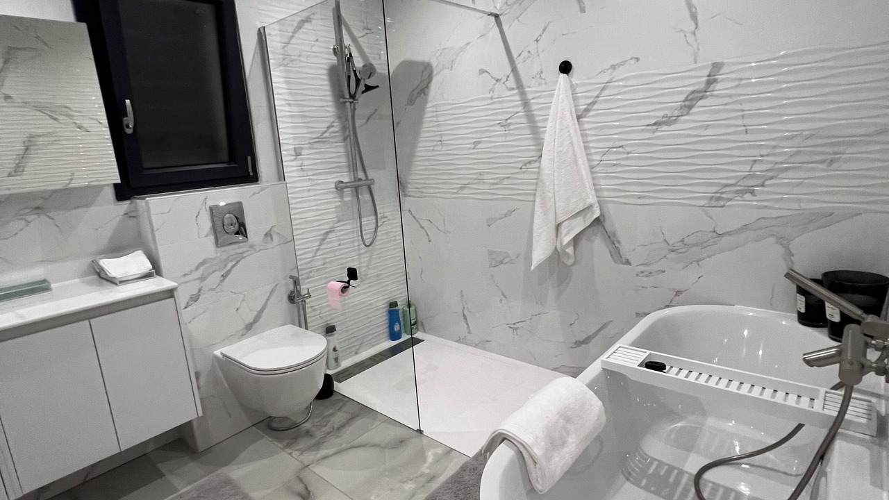 Photo of Bathroom in Canohes