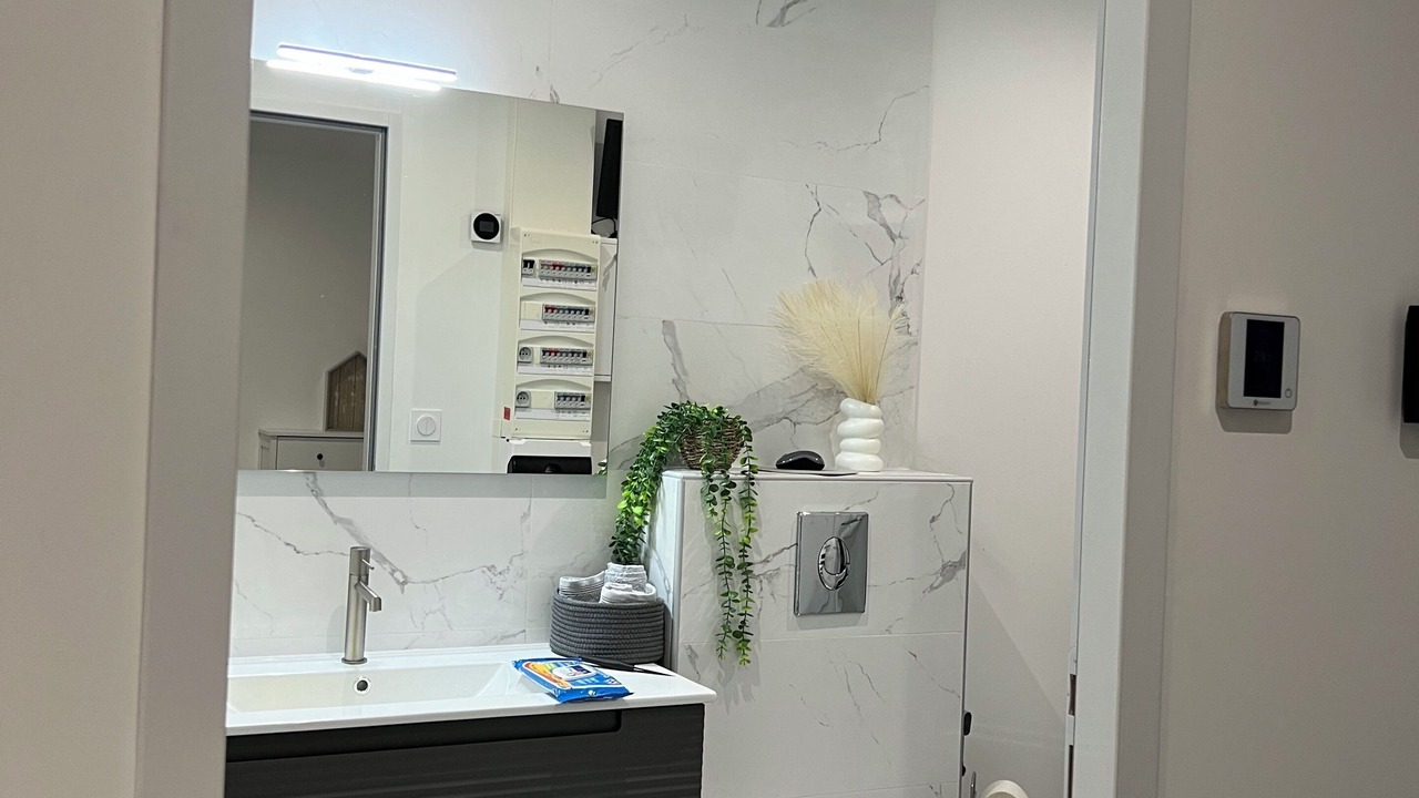 Photo of Bathroom in Canohes