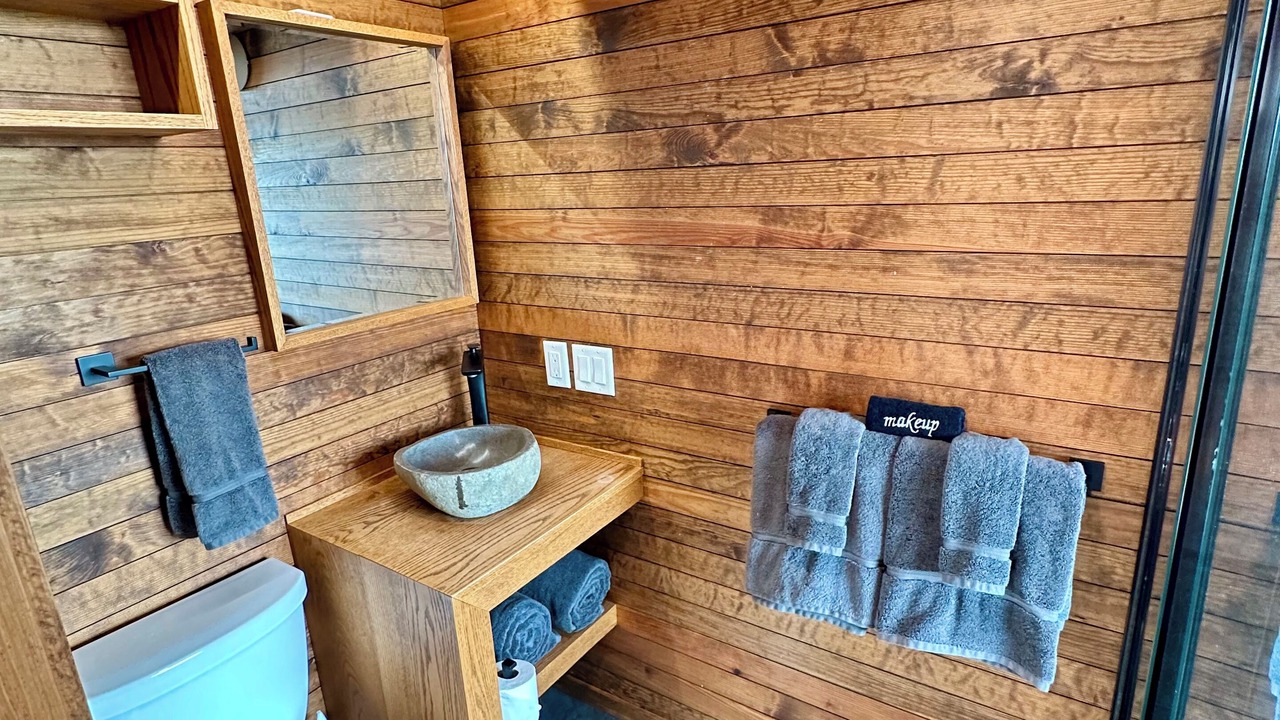 Photo of Bathroom in Shipman
