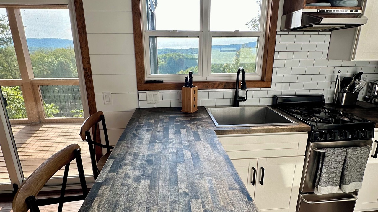 Photo of Kitchen in Shipman