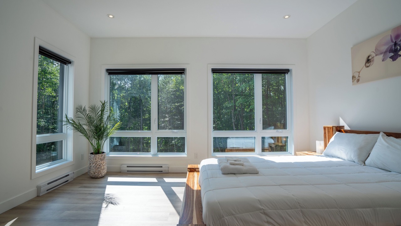 Photo of Bedroom in Argenteuil Regional County Municipality