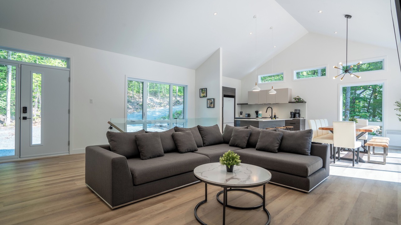 Photo of Livingroom in Argenteuil Regional County Municipality