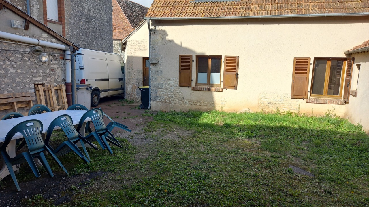 Photo of Outdoor in Bercheres-les-Pierres