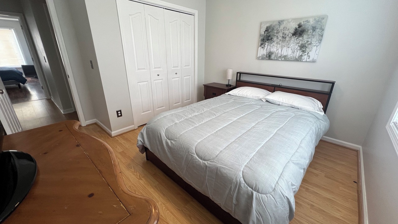 Photo of Bedroom in Oak Grove