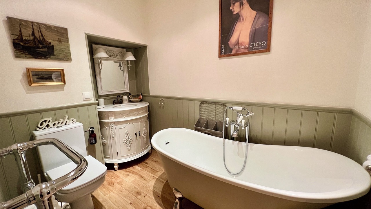 Photo of Bathroom in Lanvallay