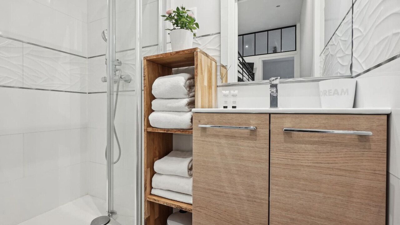 Photo of Bathroom in Arsenal